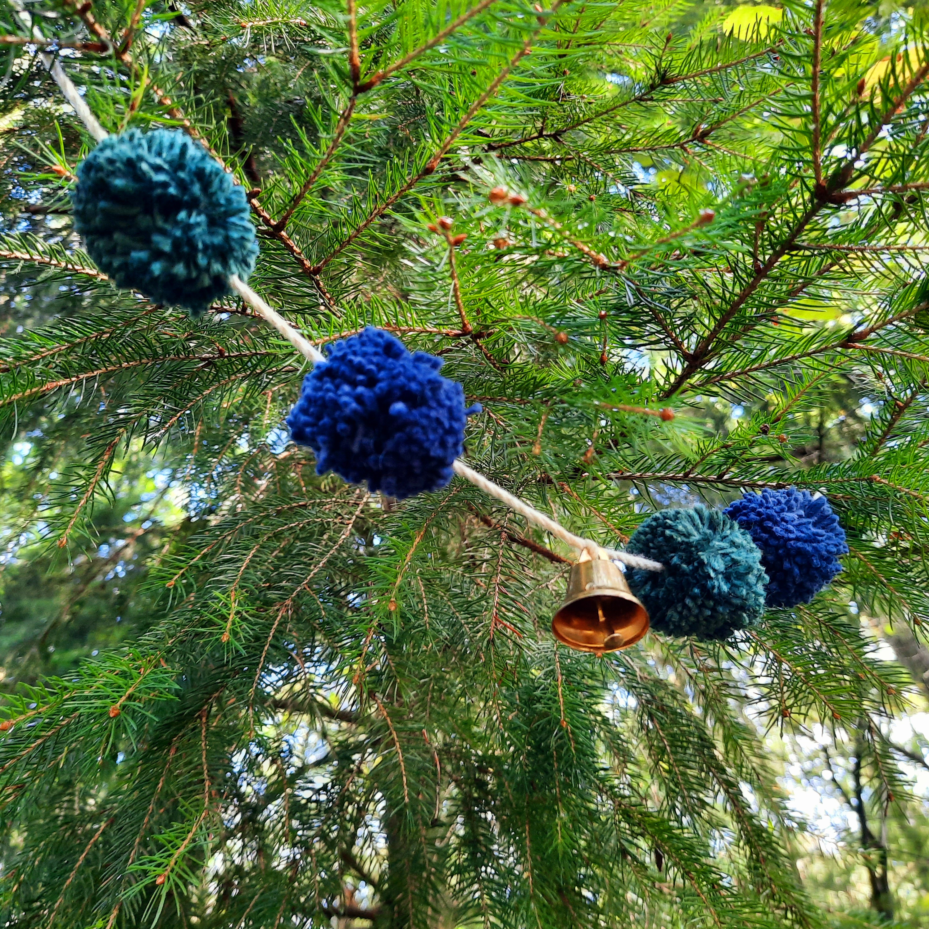 Pompom Garland